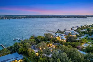 109 S River Rd, Sewalls Point, FL 34996 - Photo 2