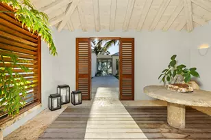 109 S River Rd, Sewalls Point, FL 34996 - Photo 10