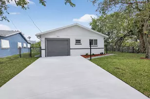 9197 SW 3rd St, Boca Raton, FL 33428 - Photo 1