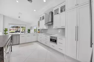 936 Greensward Ln, Delray Beach, FL 33445 - Photo 10