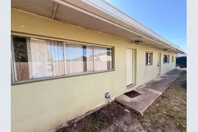 812 N 24th Street, Fort Pierce, FL 34950 - Photo 4