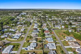 2561 SE Jason Ave, Port Saint Lucie, FL 34952 - Photo 24