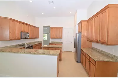 9421 Briarcliff Trace, Port Saint Lucie, FL 34986 - Photo 6