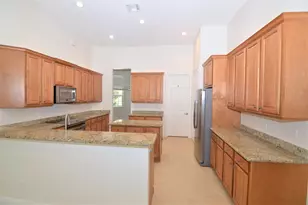 9421 Briarcliff Trace, Port Saint Lucie, FL 34986 - Photo 6