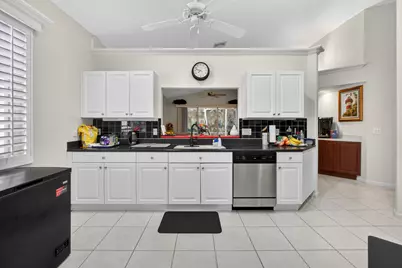 9096 Bay Point Circle, West Palm Beach, FL 33411 - Photo 12