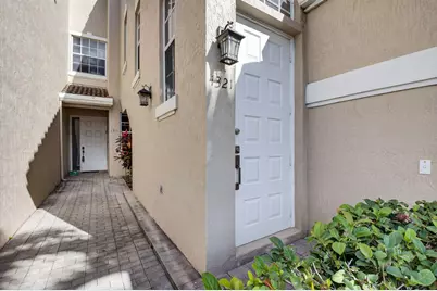 6560 Villa Sonrisa Drive #1321, Boca Raton, FL 33433 - Photo 2