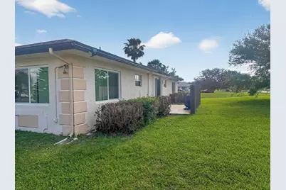 5852 Dream Court #35, Fort Pierce, FL 34982 - Photo 2