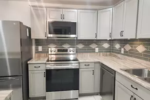 5852 Dream Ct, Fort Pierce, FL 34982 - Photo 6