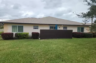 5852 Dream Ct, Fort Pierce, FL 34982 - Photo 2
