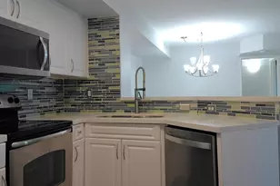 1000 Scotia Dr, Hypoluxo, FL 33462 - Photo 4