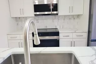 201 2nd Way, West Palm Beach, FL 33407 - Photo 2