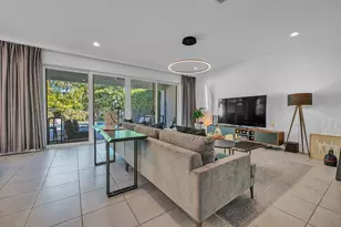 15214 Cherry Creek Ln, Delray Beach, FL 33446 - Photo 10