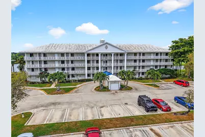 2421 Village Boulevard #106, West Palm Beach, FL 33409 - Photo 2
