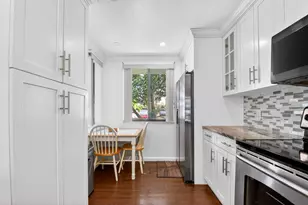 2421 Village Blvd, West Palm Beach, FL 33409 - Photo 20