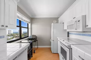 1401 N Riverside Dr, Pompano Beach, FL 33062 - Photo 12