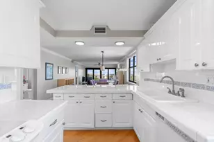1401 N Riverside Dr, Pompano Beach, FL 33062 - Photo 10