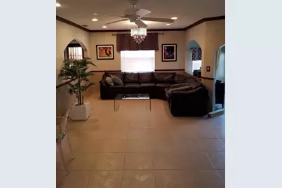 9709 Sunny Isle Circle, Boca Raton, FL 33428 - Photo 4