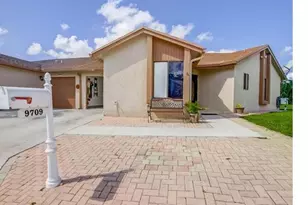 9709 Sunny Isle Cir, Boca Raton, FL 33428 - Photo 1