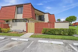3861 Victoria Dr, West Palm Beach, FL 33406 - Photo 2