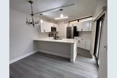 3861 Victoria Drive #3861, West Palm Beach, FL 33406 - Photo 2