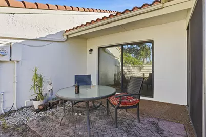 21547 Altamira Avenue, Boca Raton, FL 33433 - Photo 24