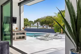 706 Lakeside Cir, North Palm Beach, FL 33408 - Photo 26