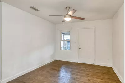 907 N Pine Avenue, Green Cove Springs, FL 32043 - Photo 10