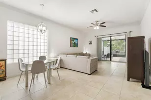 5487 Sandbirch Wy, Lake Worth Beach, FL 33463 - Photo 14