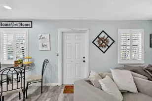 5210 Palm Dr, Fort Pierce, FL 34982 - Photo 8