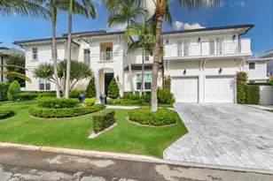 129 Santa Lucia Dr, West Palm Beach, FL 33405 - Photo 2