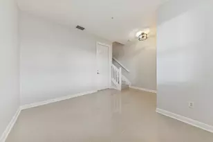 630 Amador Ln, West Palm Beach, FL 33401 - Photo 12