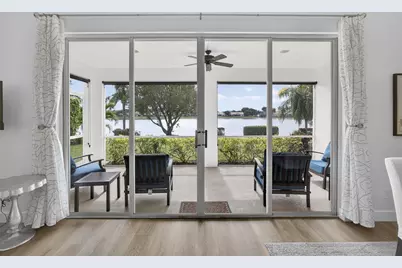 10726 Pelican Drive, Wellington, FL 33414 - Photo 18