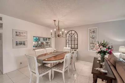 12871 Briarlake Drive #204, Palm Beach Gardens, FL 33418 - Photo 10