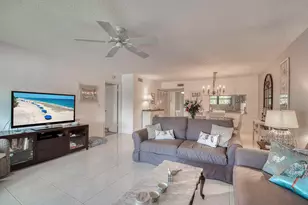 12871 Briarlake Dr, Palm Beach Gardens, FL 33418 - Photo 8