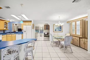 3422 Feriwinkle Ct, Port Saint Lucie, FL 34952 - Photo 10