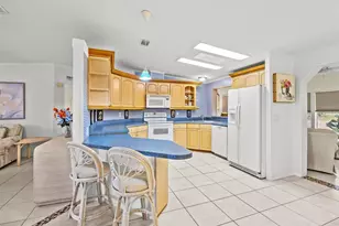 3422 Feriwinkle Ct, Port Saint Lucie, FL 34952 - Photo 12