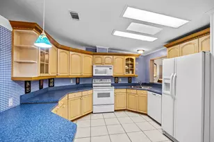 3422 Feriwinkle Ct, Port Saint Lucie, FL 34952 - Photo 14