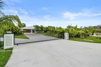 12875 157th Street N, Jupiter, FL 33478 - Photo 1