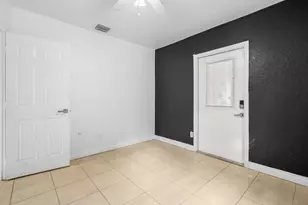 1404 NW 4th Ave, Fort Lauderdale, FL 33311 - Photo 16