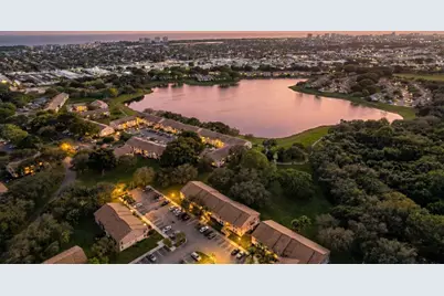 3350 Jaywood Terrace #J224, Boca Raton, FL 33431 - Photo 2