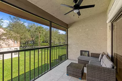 3350 Jaywood Terrace #J224, Boca Raton, FL 33431 - Photo 4