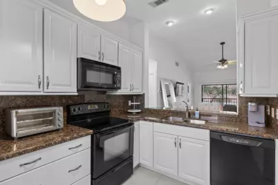 3350 Jaywood Terrace #J224, Boca Raton, FL 33431 - Photo 8