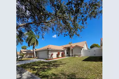 1275 E Lancewood Place, Delray Beach, FL 33445 - Photo 2