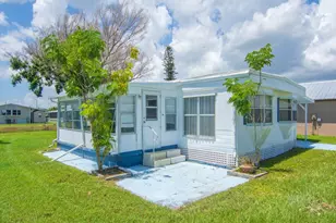 14 Golf Dr, Port Saint Lucie, FL 34952 - Photo 46
