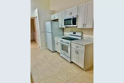 914 SW Cecil Lane, Port Saint Lucie, FL 34953 - Photo 6