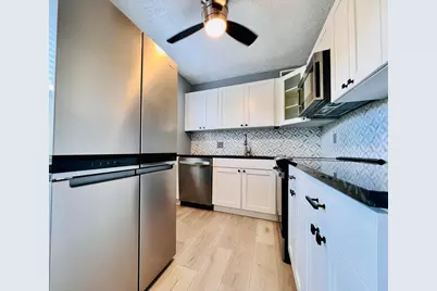 260 Dorchester K, West Palm Beach, FL 33417 - Photo 2