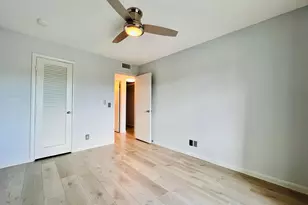 260 Dorchester K, West Palm Beach, FL 33417 - Photo 10