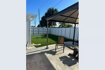 1077 Fernlea Drive, West Palm Beach, FL 33417 - Photo 16