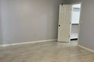 1077 Fernlea Dr, West Palm Beach, FL 33417 - Photo 8