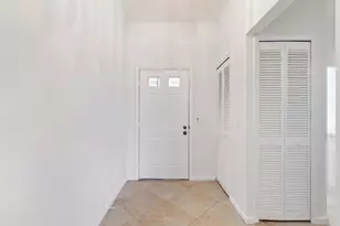 5942 Parkwalk Cir W, Boynton Beach, FL 33472 - Photo 6